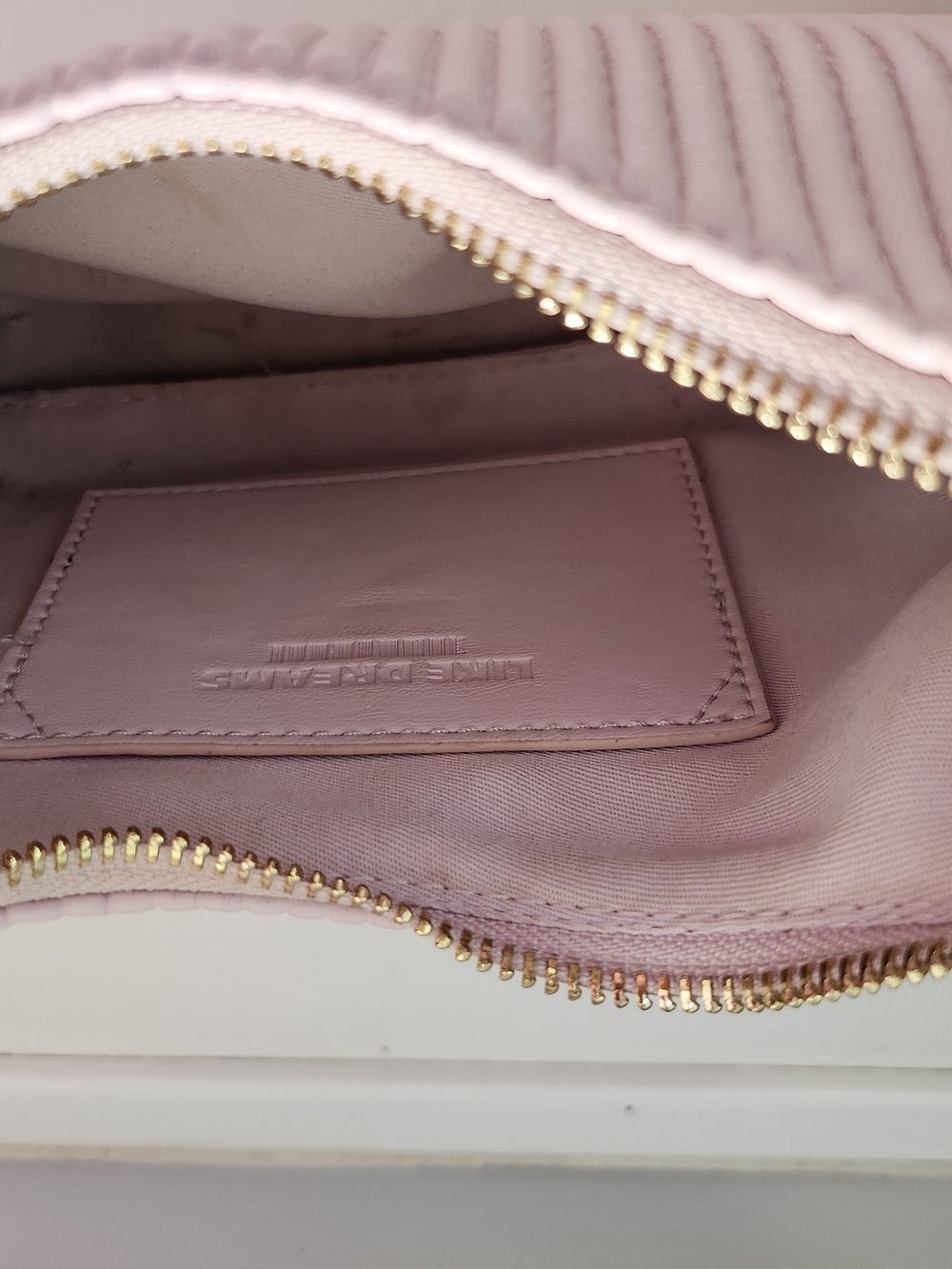 Women’s Pink Ribbed Shoulder Bag - Minimal Chain Strap - Picture 2 of 2